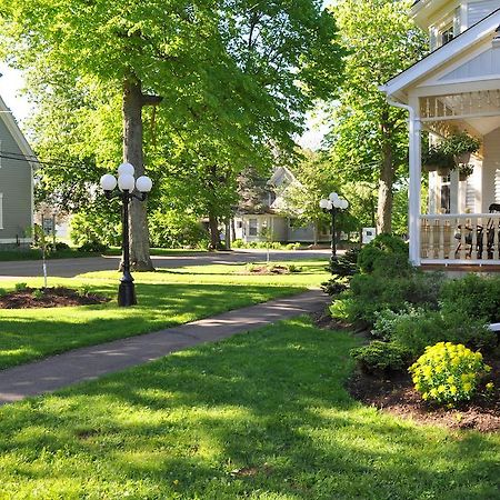 Summerside Inn Bed And Breakfast Bagian luar foto
