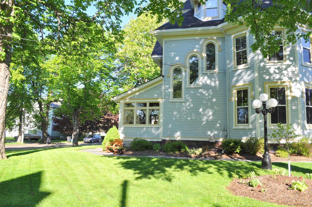 Summerside Inn Bed And Breakfast Bagian luar foto