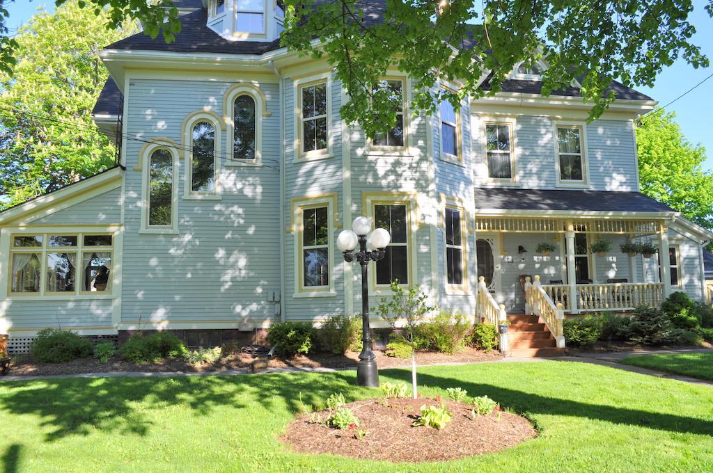 Summerside Inn Bed And Breakfast Bagian luar foto